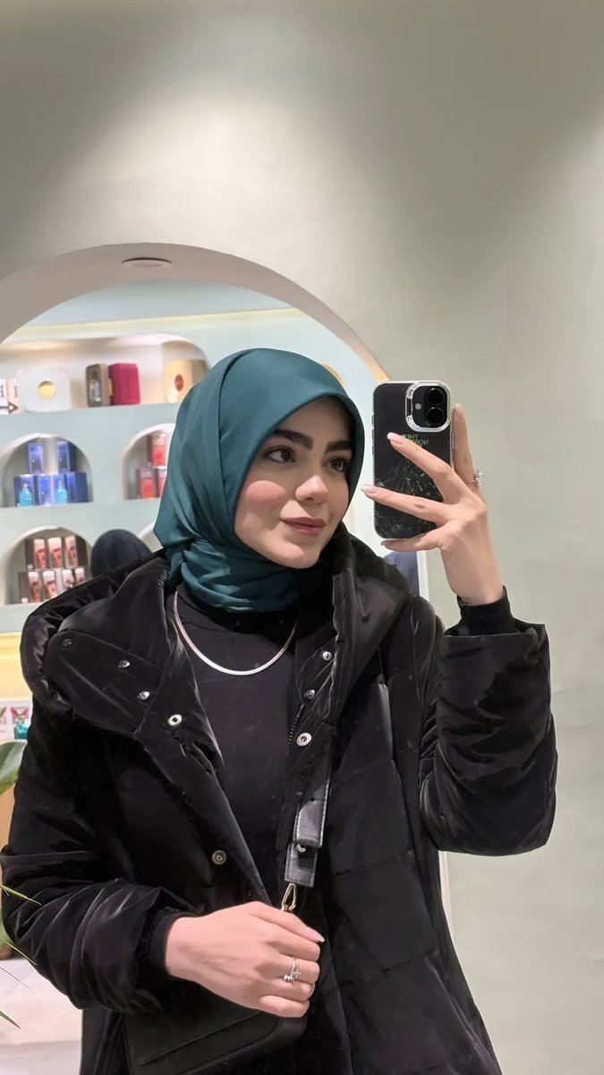 مائده tweet media