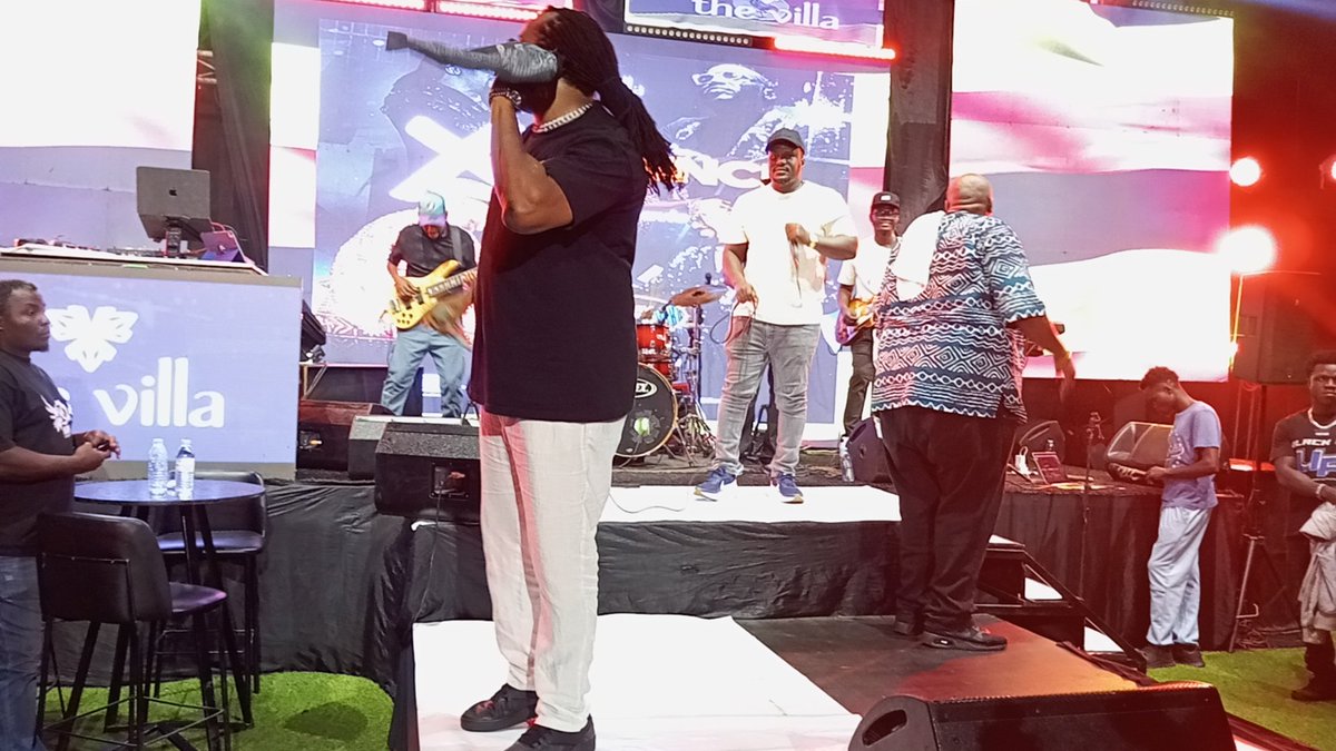 FreshWineUg41's tweet photo. The Patty Went So Crazy Last Night At @TheVillaKLA Celebrating The First Episode Of THE VILLA XPERIENCE With The Best Rappers In Africa @naviomusic And @TheMithMusic Wuwala wuwala eeeehhhhhhh π₯π₯π₯
#Freshwineugupdates #NavcorpArmy https://t.co/h9mP1yrQ2B