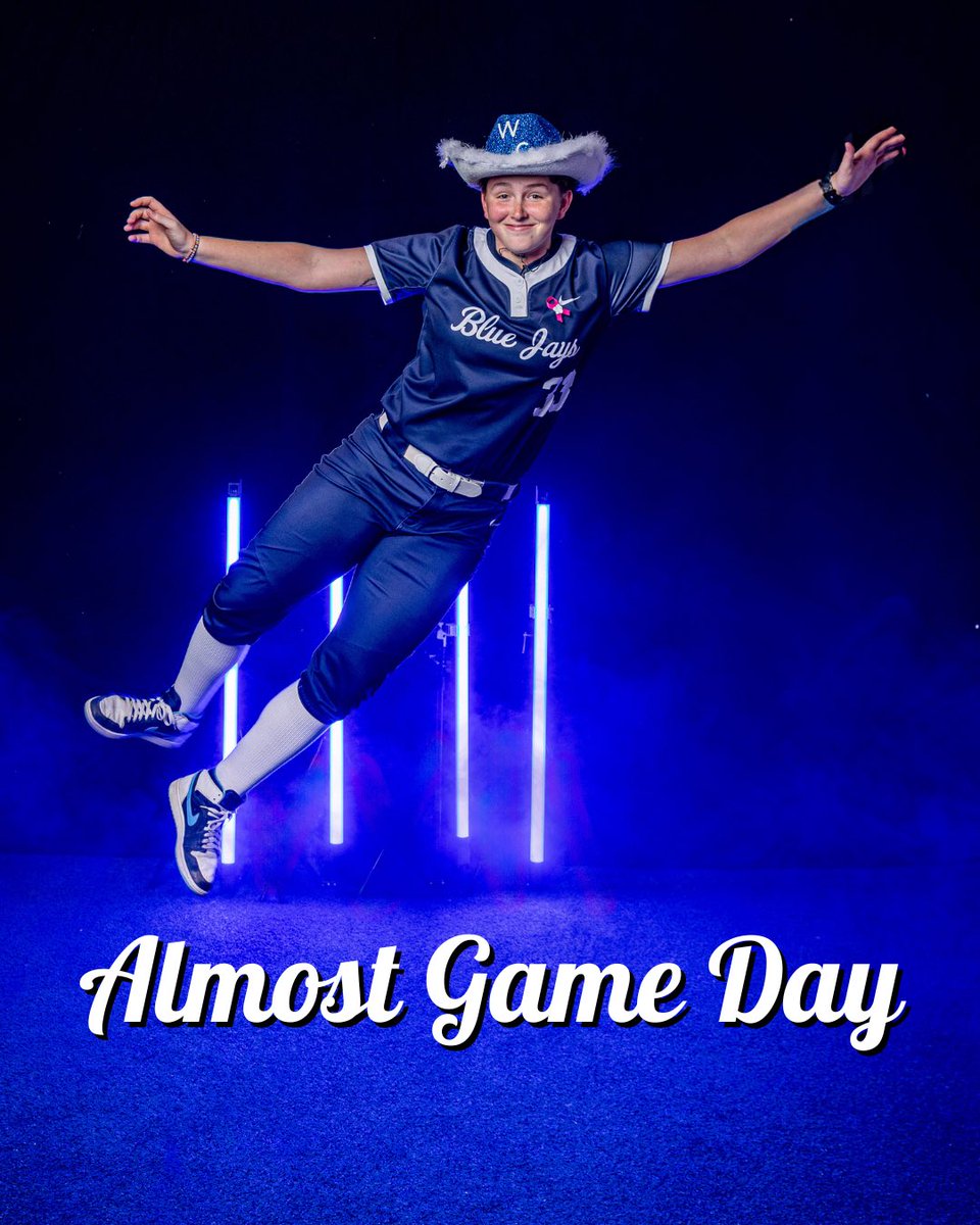 WestmoSoftball tweet media