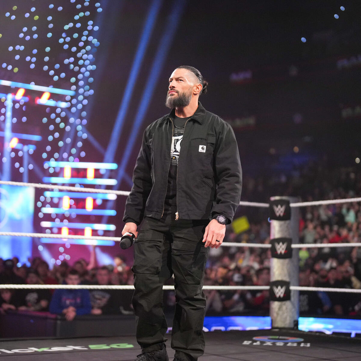 Acknowledge the original. 〢 NOT @WWERomanReigns tweet media