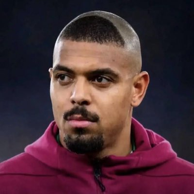 simomaryviola14's tweet photo. #NuovaFotoProfilo https://t.co/OpsEp5XyPW