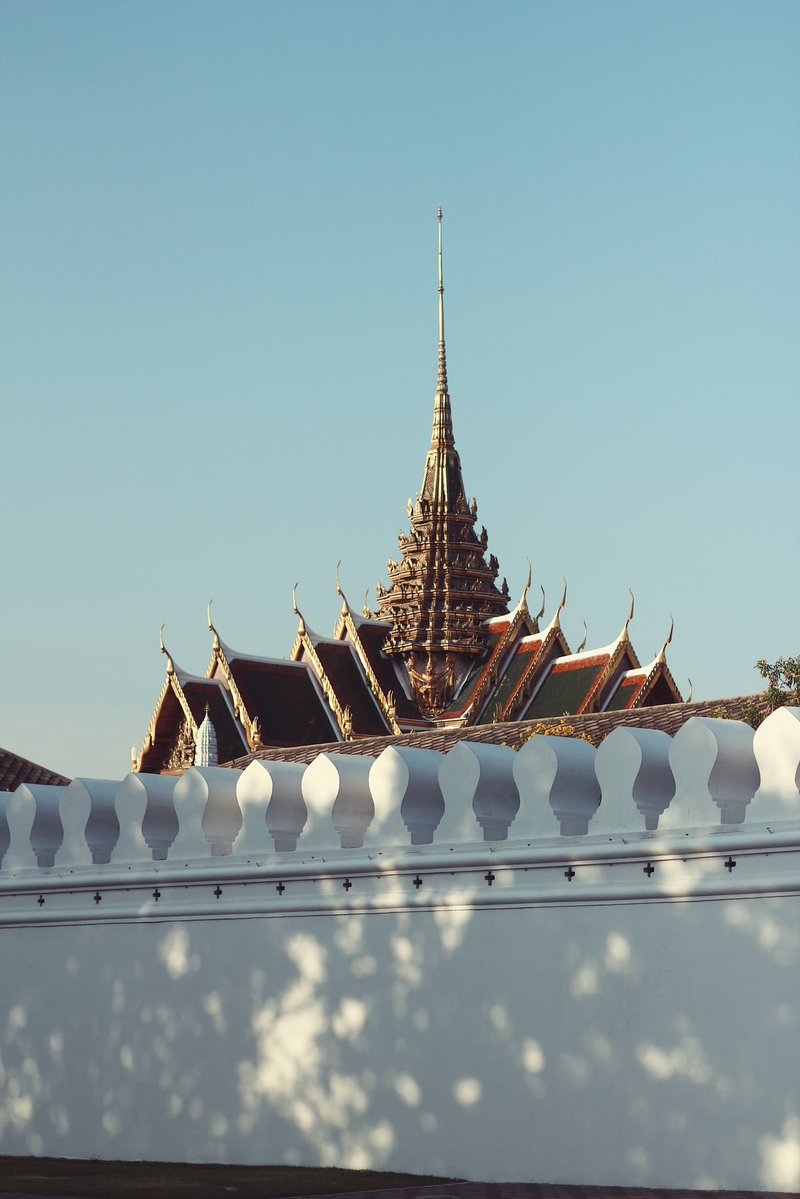 sevenduck_'s tweet image. นี่เวลาไปสนามหลวง ชอบไปลง MRTสนามไชย เดินเล่นปากคลองตลาด แล้วเดินตามถนนมหาราชไปเรื่อยๆ ผ่านชุมชน วัด แม่น้ำเจ้าพระยา ถ้าไปช่วงเย็นอากาศกำลังดีแล้วถ่ายรูปสวยมาก