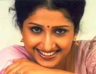 NishantOpinions's tweet photo. Supreme Court will deliver Final Judgement Tomorrow in Actress Pratyusha Rape and Murder Case  

CBI దర్యాప్తు చేసిన ఈ కేసులో ట్రయల్ కోర్ట్ నిందితుడికి 7 ఏళ్లు జైలు శిక్ష విధించగా, హైకోర్టు 2.5 సంవత్సరాలకు కుదించింది.   

Will Justice be done finally? https://t.co/KVK7WMGKXX