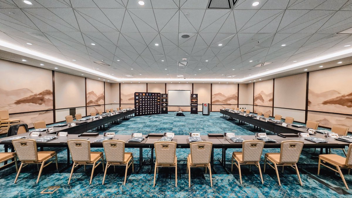 Vegas.
2026 IFL League Meetings.
Momentum is building.
Big things are coming.