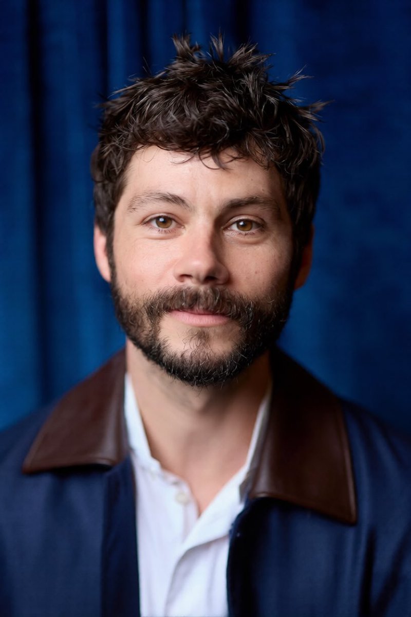 sheschiara_'s tweet photo. I just want him and his hypnotic eyes https://t.co/I1m0bsvtnn