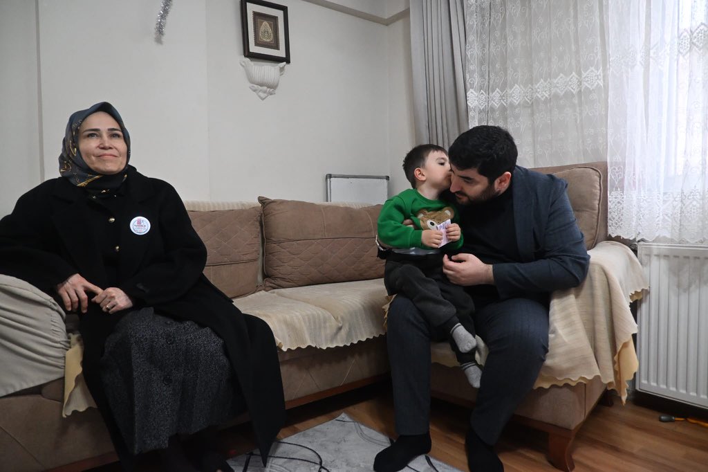 İlçe Başkanımız Sayın Yasin ŞANKAZAN, Ankara Milletvekilimiz Sayın <a href="/AAsumanErdogan/">Asuman Erdoğan 🇹🇷</a> ,Kadın Kolları Başkanımız Sayın Nurhan Bayhan ve yönetim kurulu üyelerimiz ile birlikte taziye ziyaretlerinde bulundular.

 Merhumlarımıza Allah’tan rahmet; kıymetli ailelerine ve yakınlarına sabır