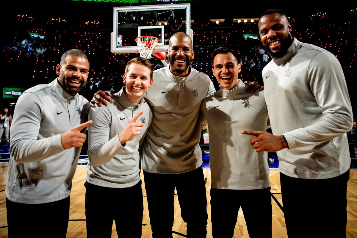 Tim Martin tweet media