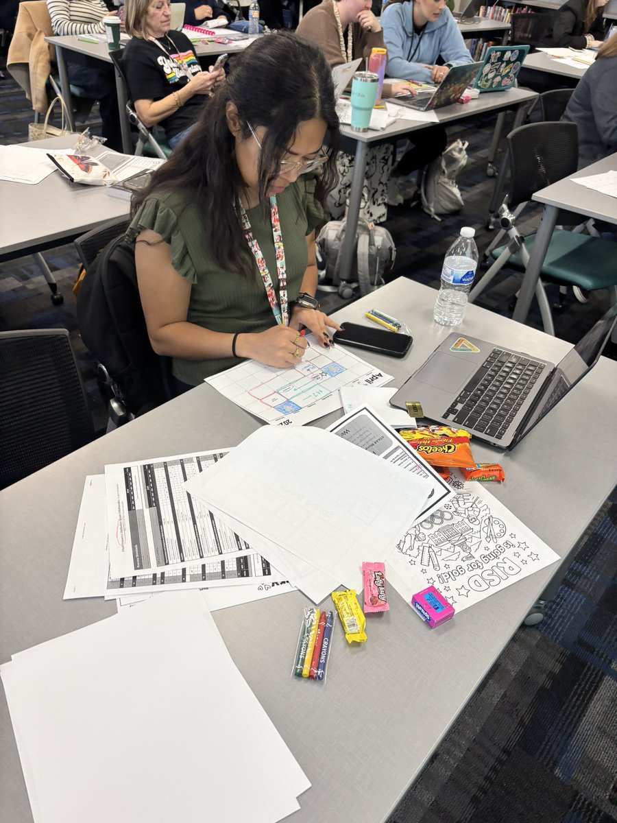 Audrey Robertson tweet media