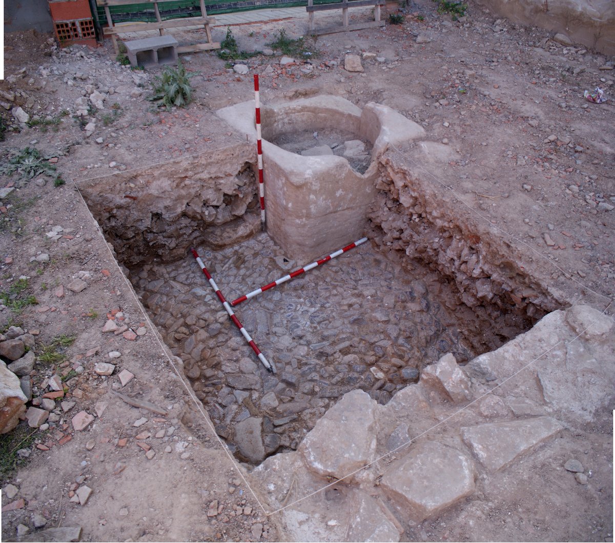 Novas arqueología tweet media