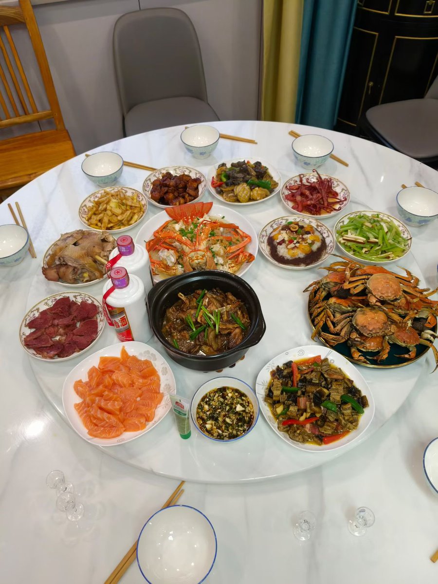 Xkkito's tweet photo. @binancezh 新年快乐 #币安马上有礼 https://t.co/EwMSglA9Ry