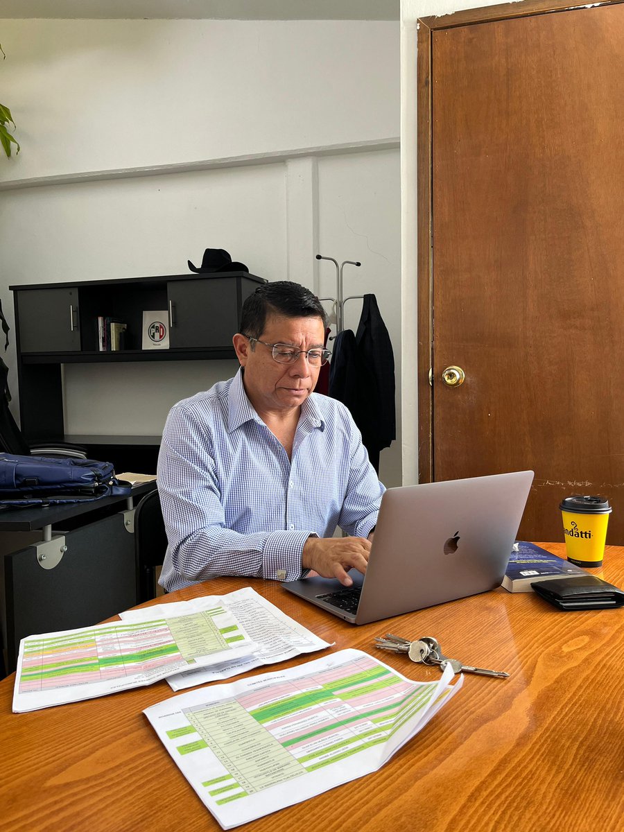 🔥 Aquí la semana no empieza… se lidera.

Desde el CDE, trabajando con rumbo y compromiso por Tlaxcala. 
#ElPRImeLate ❤️ <a href="/enriquepa69/">Enrique Padilla</a> <a href="/PRI_Nacional/">PRI</a>