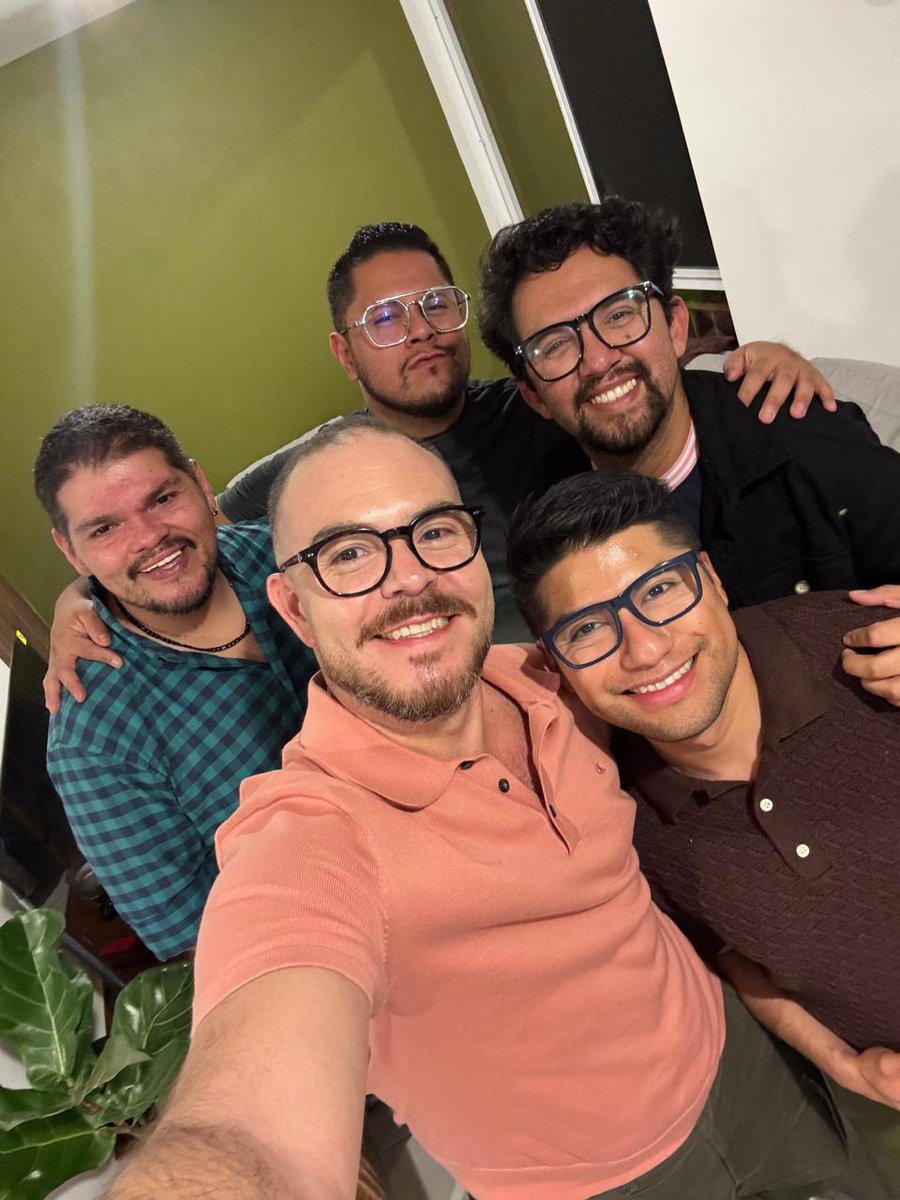 #BarbaRoja 🏳️🌈 tweet media