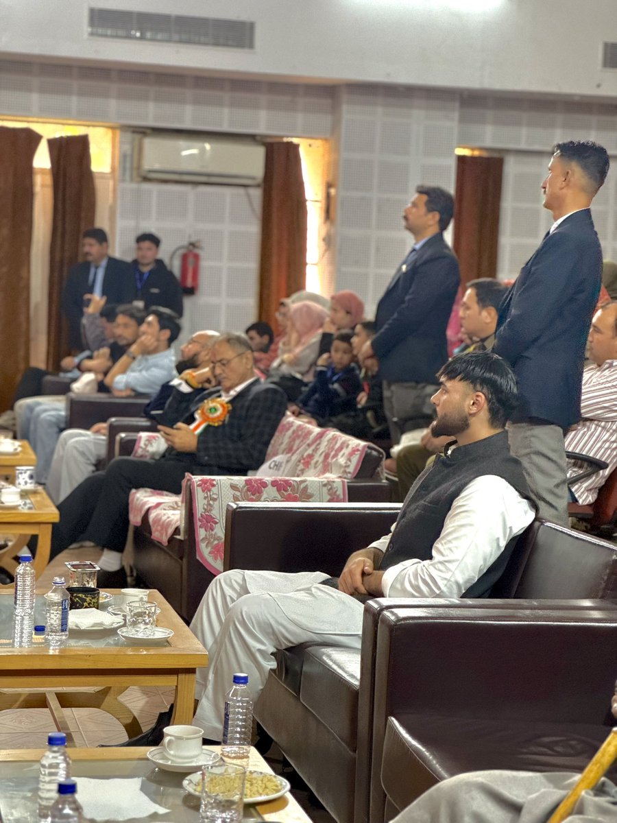 AbaIdrees's tweet photo. Honored to attend ALSWAJ  27th Cultural Fest as a guest. A well-organized event celebrating diverse traditions and student unity. Grateful to President Nabeel Manzoor and GS Abbas Khan for the invitation. Privileged to meet Kavinder. congrats to the team on its grand success. https://t.co/n51RdpPvx5