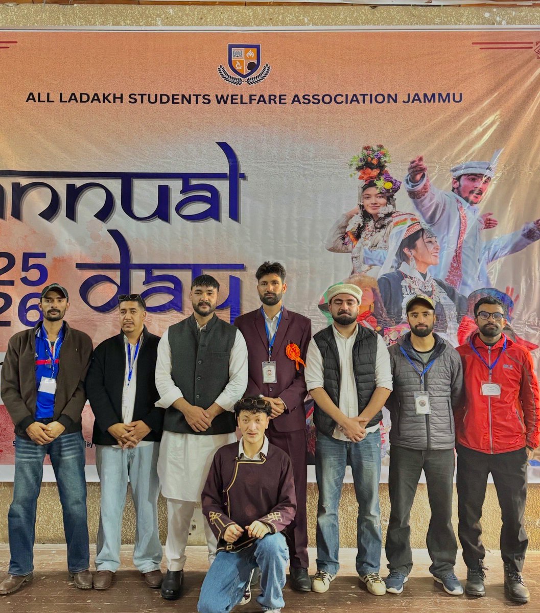 AbaIdrees's tweet photo. Honored to attend ALSWAJ  27th Cultural Fest as a guest. A well-organized event celebrating diverse traditions and student unity. Grateful to President Nabeel Manzoor and GS Abbas Khan for the invitation. Privileged to meet Kavinder. congrats to the team on its grand success. https://t.co/n51RdpPvx5