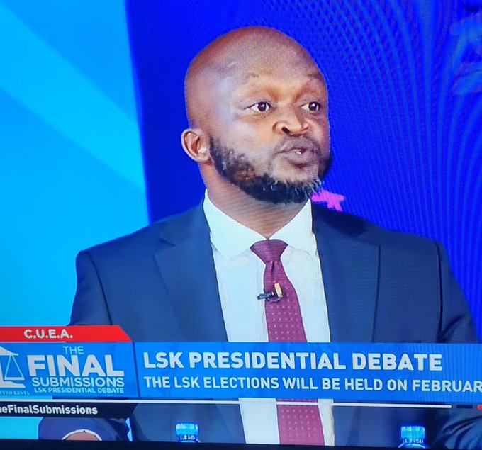 AkinyiStar83449's tweet photo. Tonight’s closing remarks reminded us that leadership in the Law Society of Kenya is about experience, integrity, and service. Proven track record matters more than promises or personal ambition. #LSKDebate
@ntvkenya

@fidakenya

@LawSocietyofKe
#TheLSKWeWant https://t.co/pg2xw1qD9I