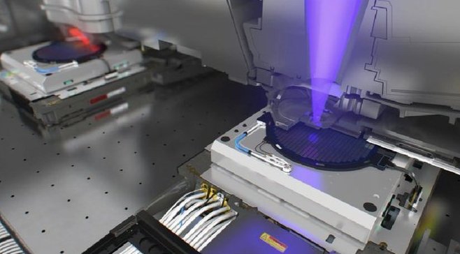 AefAlvaro93073's tweet image. #China #DUV #EUV #Huawei #DeepSeek #Chips #AI 
🚨BREAKING: China develops its own EUV lithography machine with advanced laser-generated plasma source.
The native EUV from China is ready.