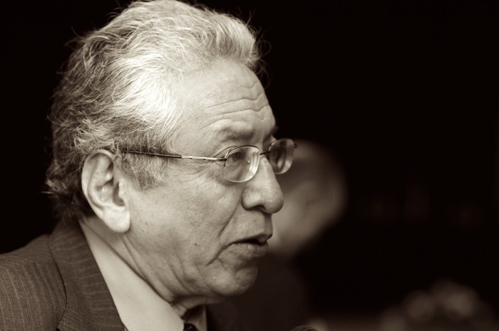 histgeouniandes's tweet photo. Heraclio Bonilla | Historiador y antropólogo

Desde el Departamento de Historia y Geografía de la Universidad de los Andes, lamentamos profundamente el fallecimiento de Heraclio Bonilla Mayta.

@facisouniandes https://t.co/pWSUMh0GdT