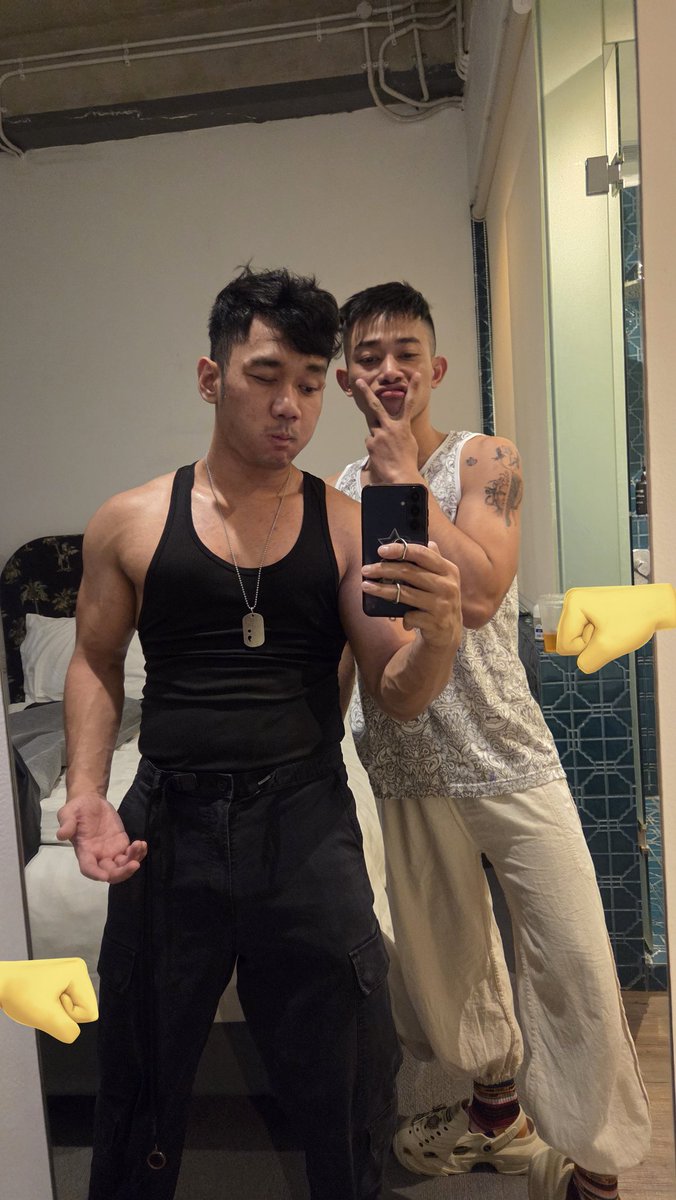 It's Lolo tweet media