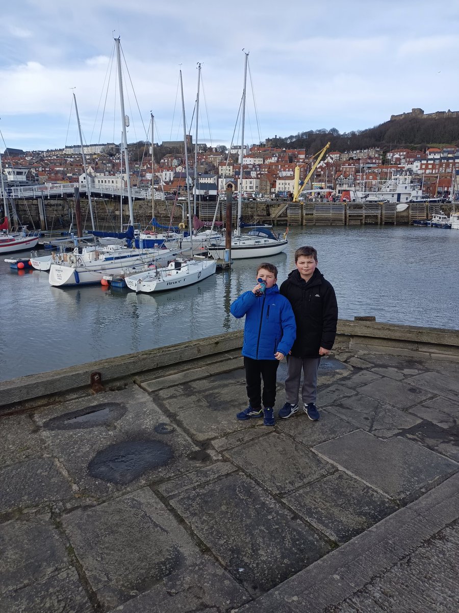 leon teasdale tweet media