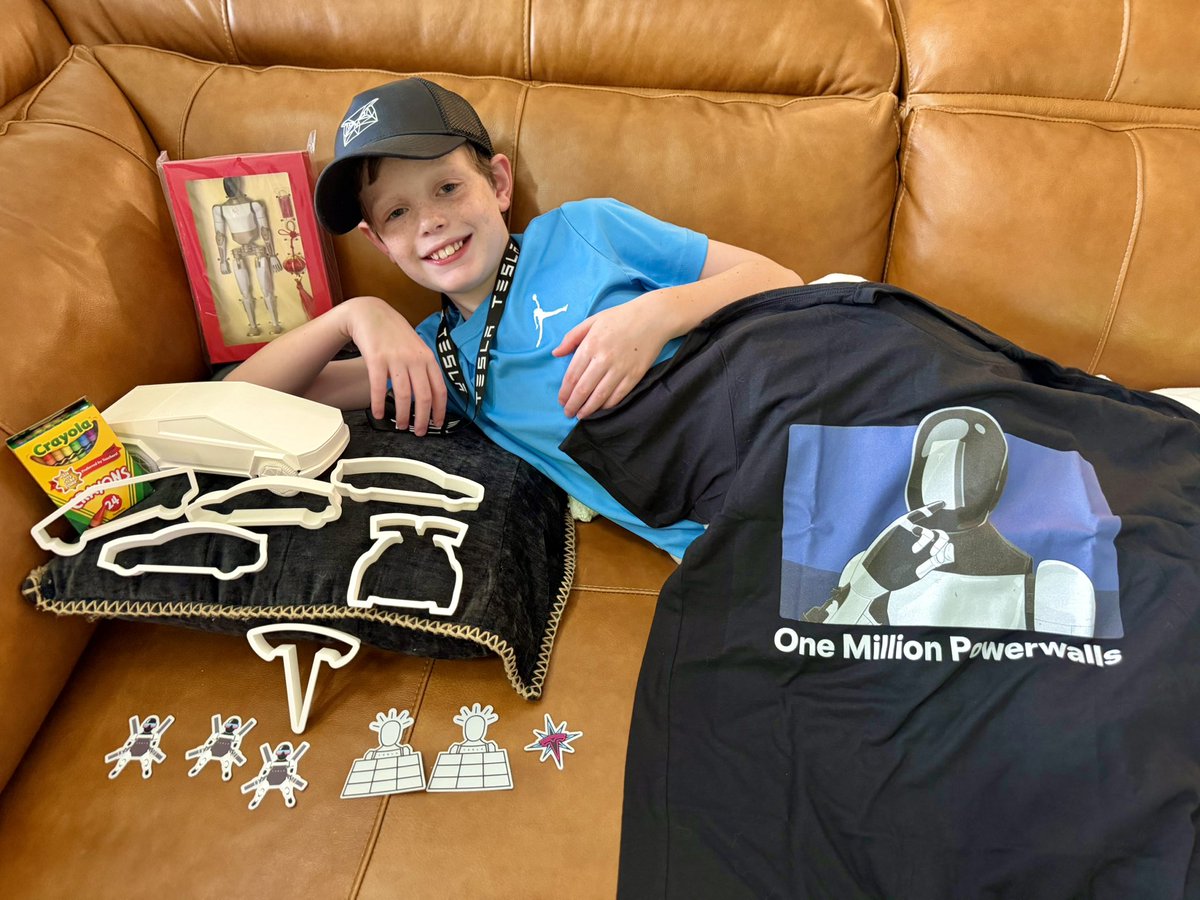 Bearded Tesla tweet media