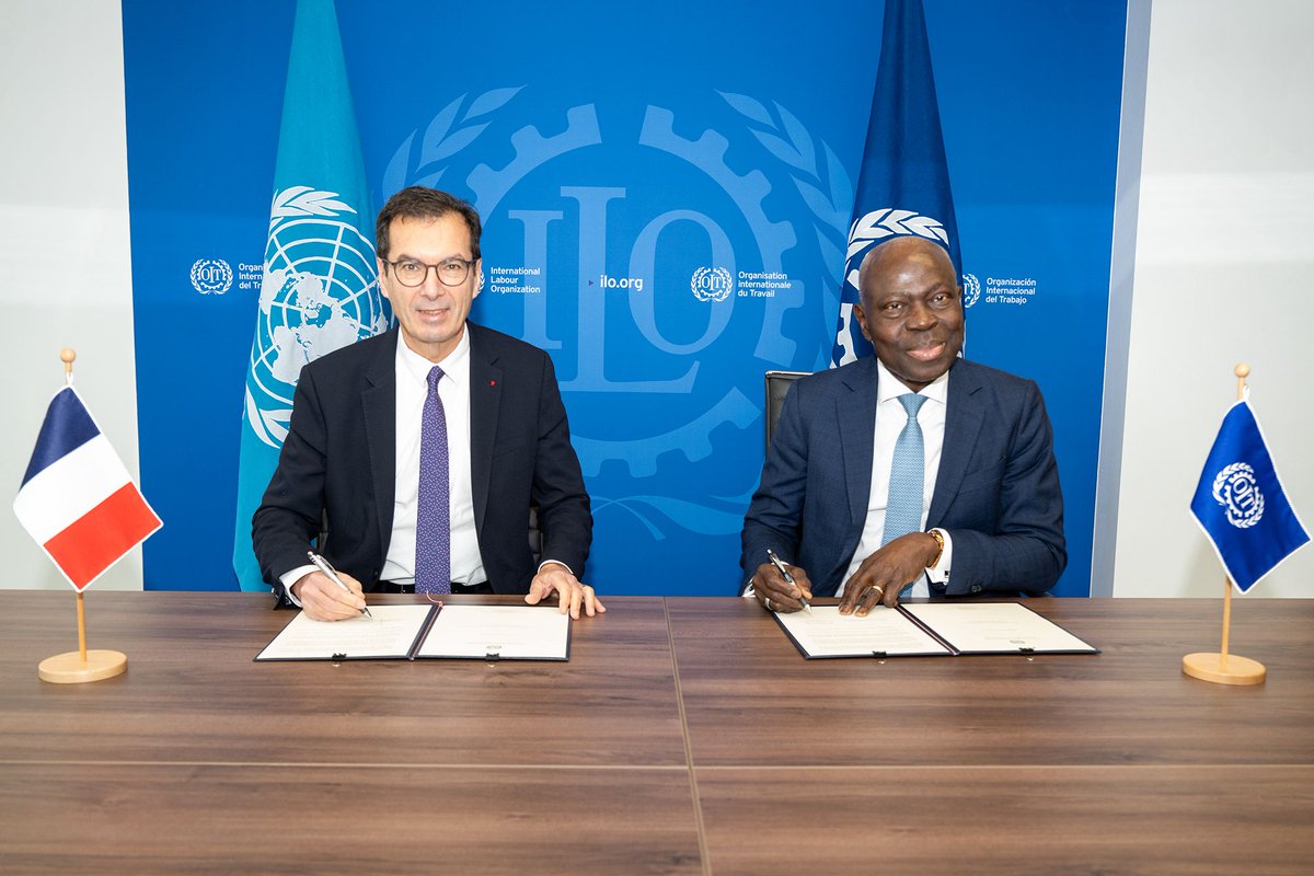 La sécurité et la santé au travail font partie des principes universels. 

À #Genève, j’ai eu l’honneur de ratifier, au nom de la France, la Convention n°155 de l’<a href="/OITinfo/">Organisation internationale du Travail</a> sur la sécurité et la santé des travailleurs.