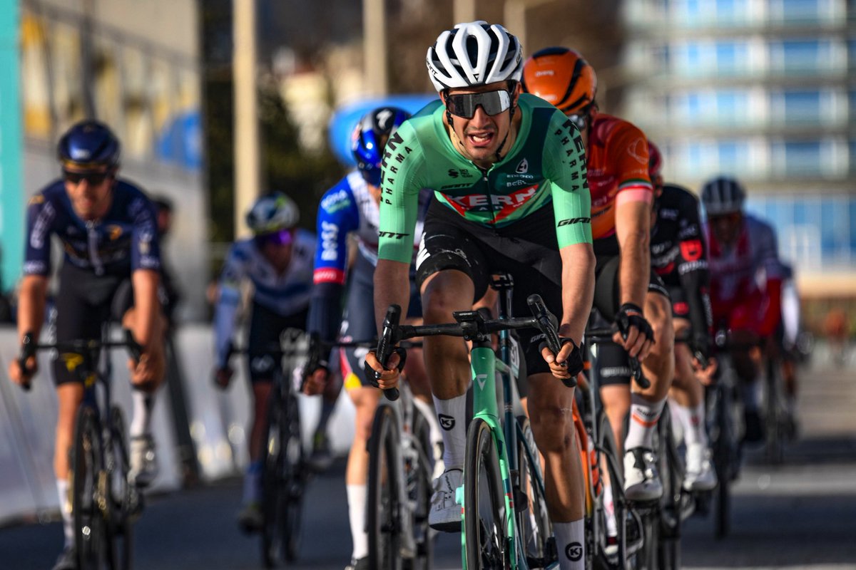 Equipo Kern Pharma tweet media