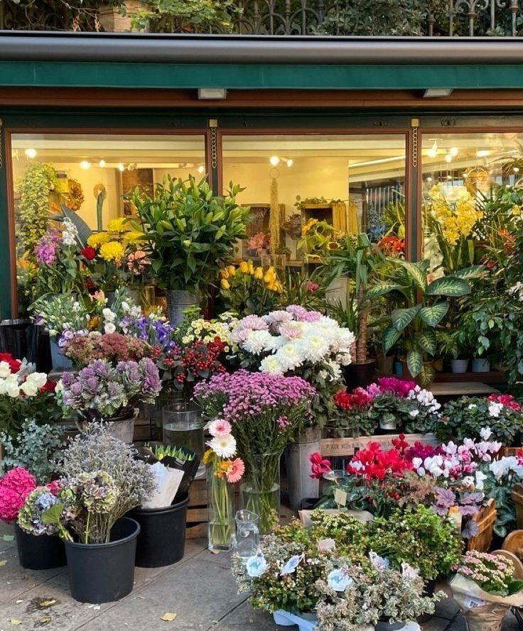 naturaholic's tweet image. flower shops