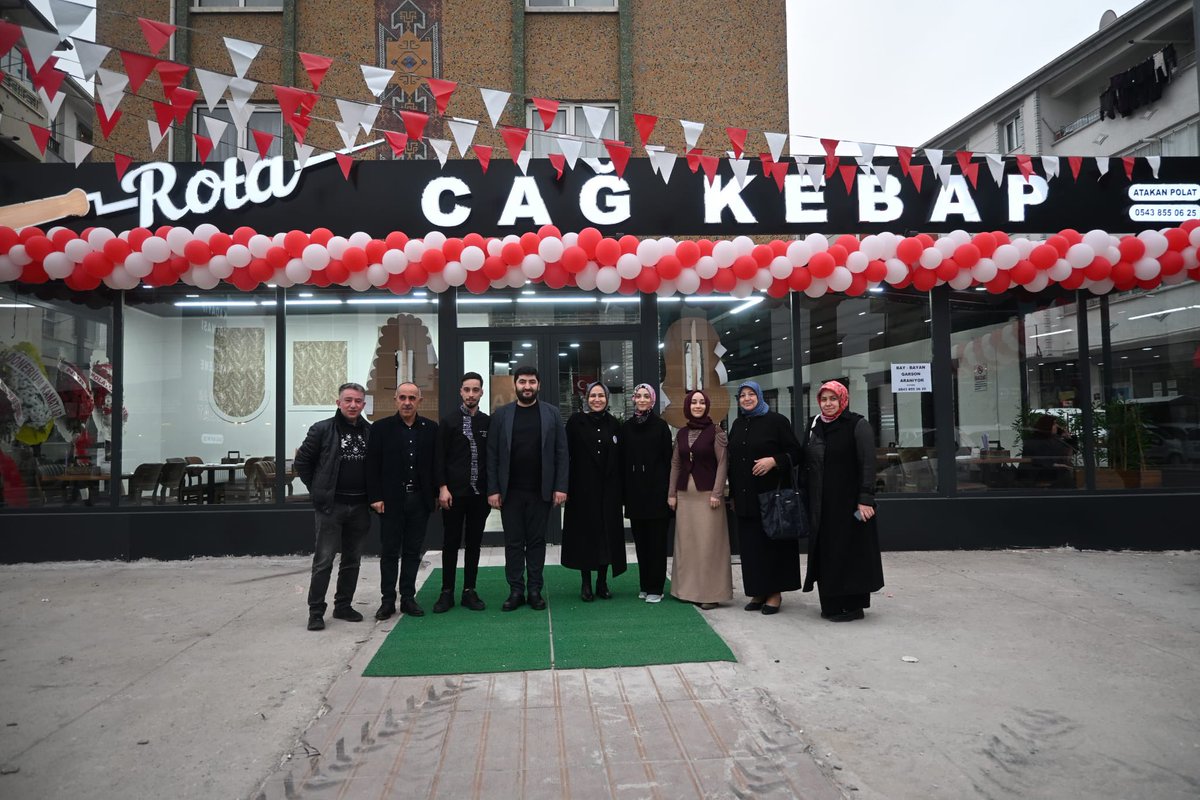 Ankara milletvekilimiz Sayın Asuman Erdoğan ve yönetim kurulu üyelerimiz ile birlikte, ilçemizde hizmet vermeye başlayan Rota Çağ Kebap işletmesine hayırlı olsun ziyaretinde bulunduk.