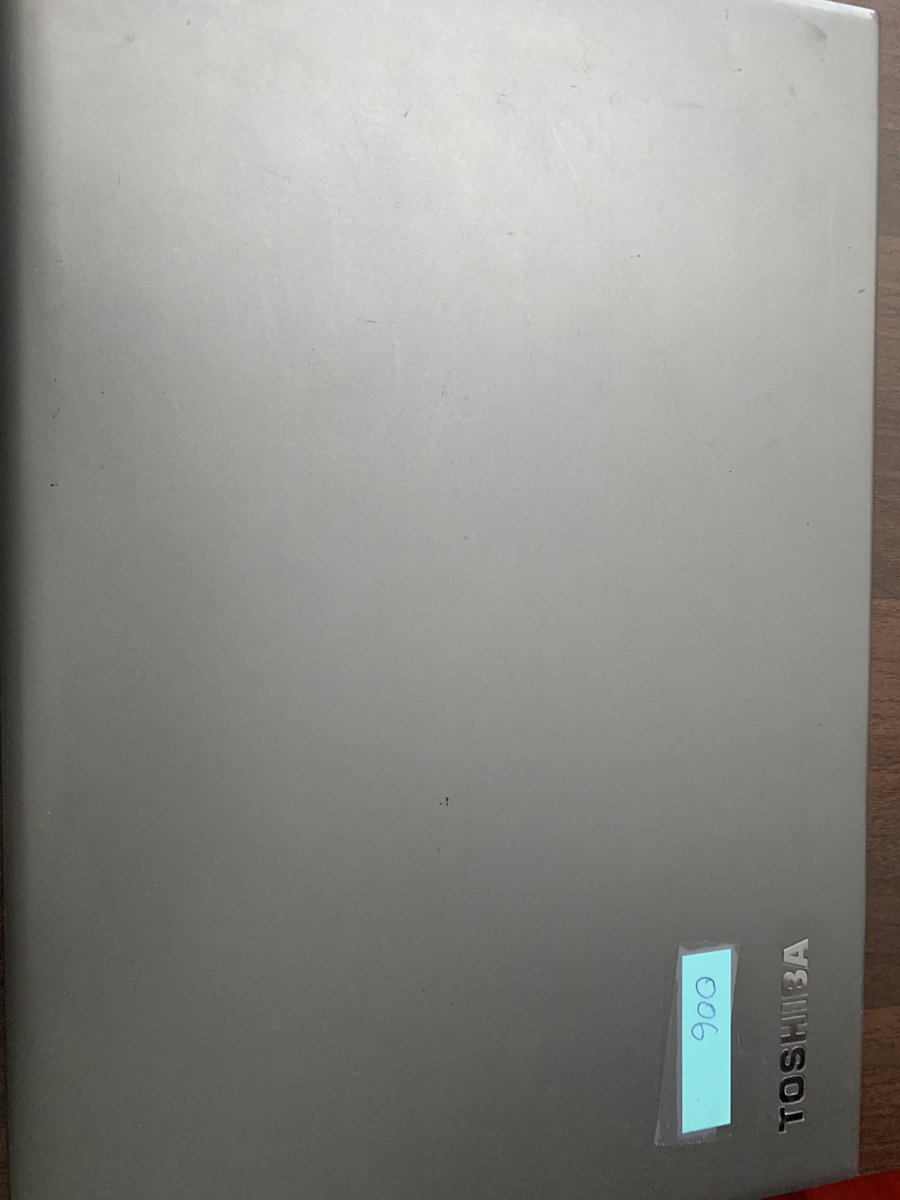 Folaxy's tweet photo. There are 3 laptops at give away price in the spirit of Val
2 unit of Toshiba Core i5 256GB SSD,8GB RAM Windows 11 (150k)
1 unit of Toshiba Core i5, 256GB SSD,16GB RAM, Screen Touch, Windows 11 (200k)
Fastest Finger take it. DM is open 
Note- No haggling #Laptops #Giveaway #Sales https://t.co/vd8ThhJKOK