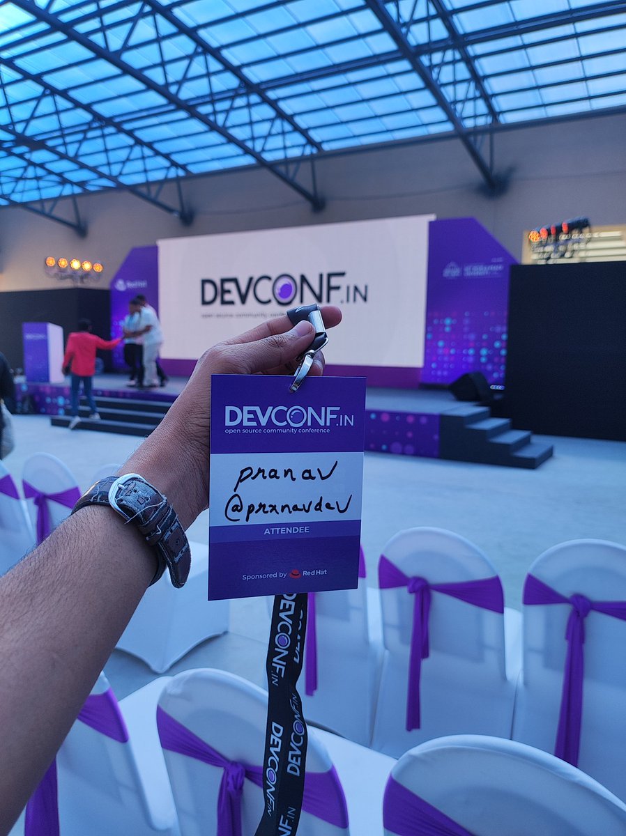 prxnavdev's tweet photo. #DevConfIN 2026🐧 https://t.co/mcABst5EMQ