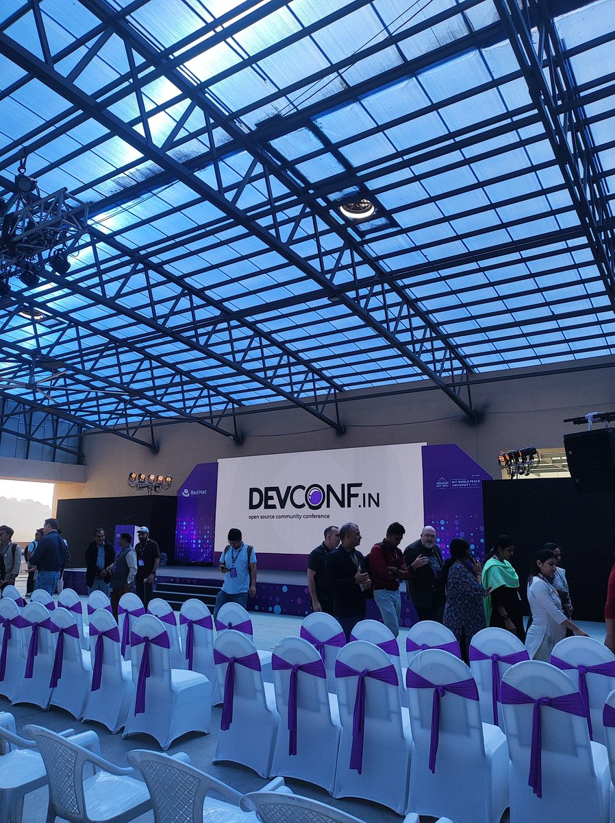 prxnavdev's tweet photo. #DevConfIN 2026🐧 https://t.co/mcABst5EMQ