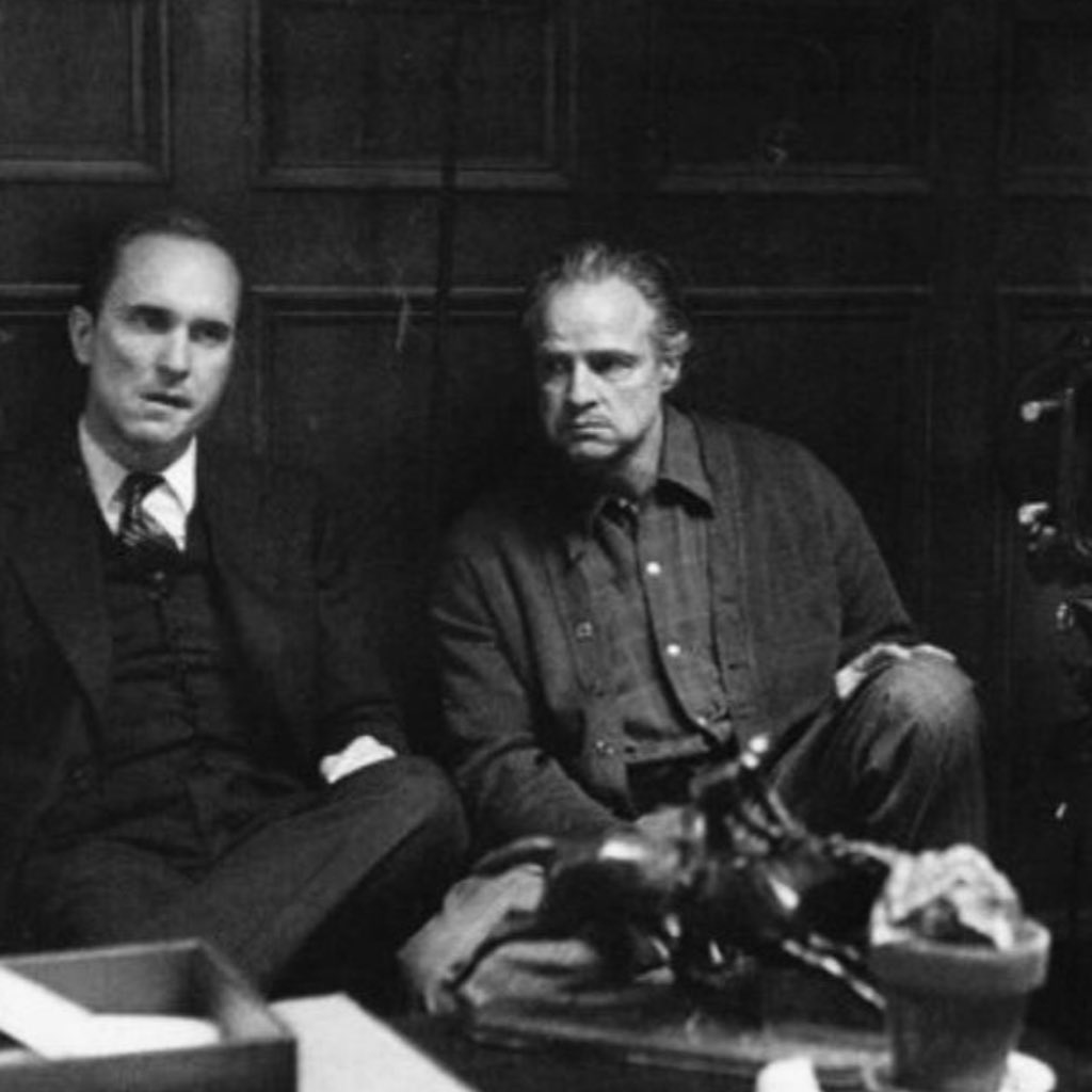 #SONDAKİKA Godfather serisiyle hafızalara kazınan usta oyuncu Robert Duvall, 95 yaşında hayatını kaybetti.