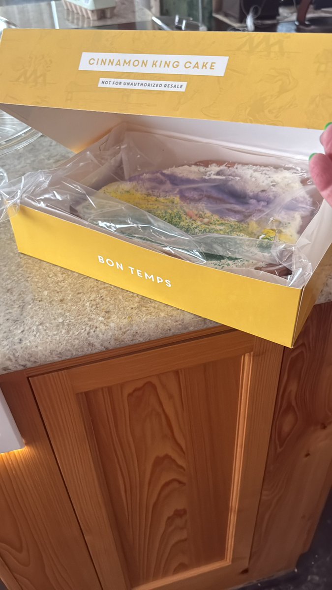 itsalldukkha tweet media