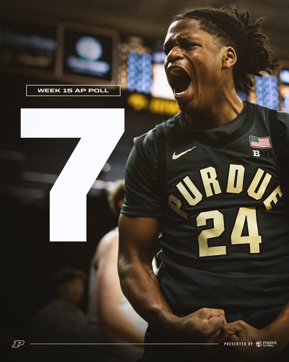 Sidelines - Purdue 🚂 tweet media