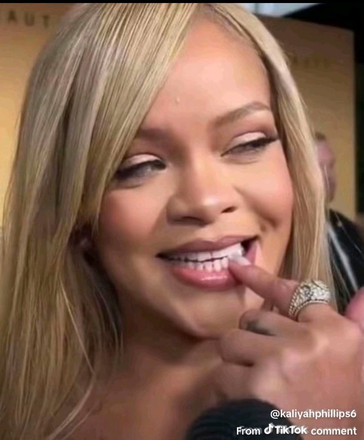 Nominations are done, patronize our SweetGs voting centre abs we save ur fav🤭🤭🤭🤭🤭

RESILIENT SWEET GULUVA 
WE CHOOSE SWEET GULUVA 
#SweetGuluvaIsAForce
#GuluvaAkhonamathembaZwane