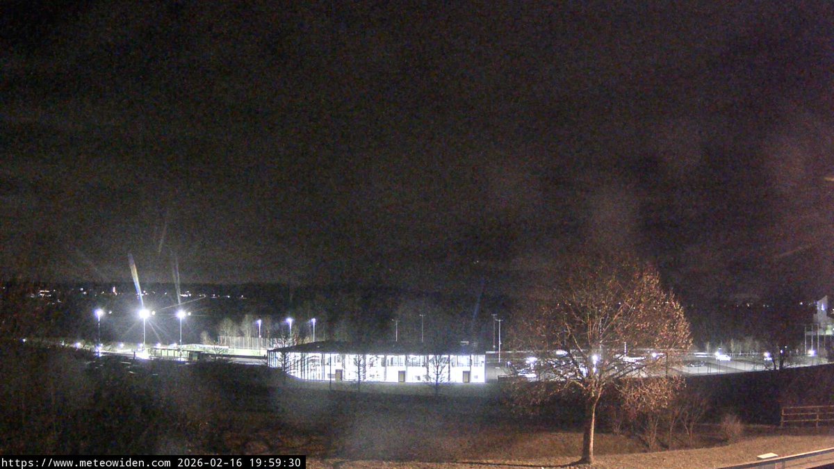 🕒 19:59     16.2.2026
🌡️ 3.1°C 📉
🧭 1003.9 hPa ⬆️
🌧️ 0.80 mm
💧 95%
💨 7.8 km/h
🧭 W
🔆 0 W/m²