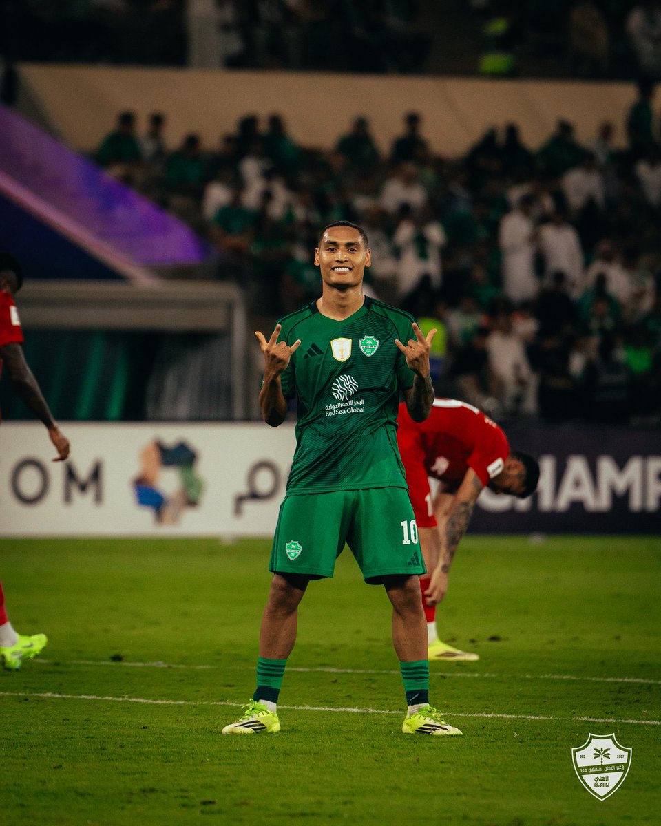 🚨💬 Enzo Millot: 

“There is no secret to returning to my best form. All players go through a rough patch, not just me. I give my all in training and matches to support the team”

#AlAhli | #AhiCentral