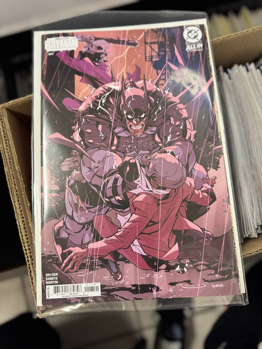 MachewsComics's tweet photo. Here’s an Absolute Batman thirst trap 👀🔥
1:25 dealer incentive. Take it all in.
#AbsoluteBatman #Batman #DCComics #DCComicsCollector #BatmanCollector #DealerIncentive #RatioVariant #VariantCover #ComicCollectors #ComicCommunity #LCSFinds #NCBD #KeyComics #ComicHunting #SlabSoon #GothamVibes #MachewsComics