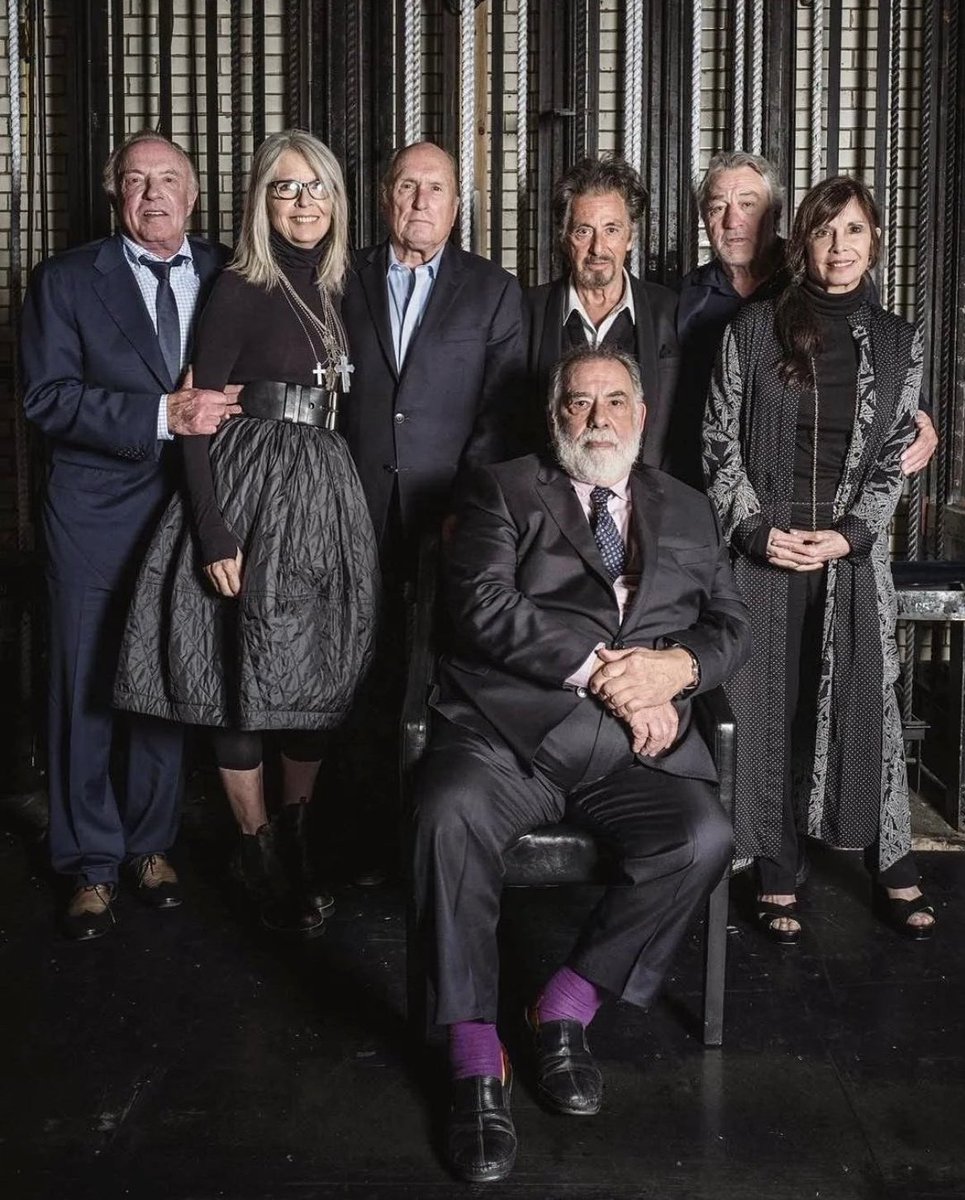 shannonlada's tweet photo. Esta foto se va poniendo cada vez más nostálgica.

QEPD, Robert Duvall.

🕊️🌹 https://t.co/OOlAiCxatK