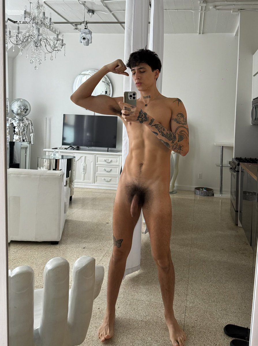 𝖆𝖓𝖌𝖊𝖑 𝖊𝖑𝖎𝖆𝖘 tweet media