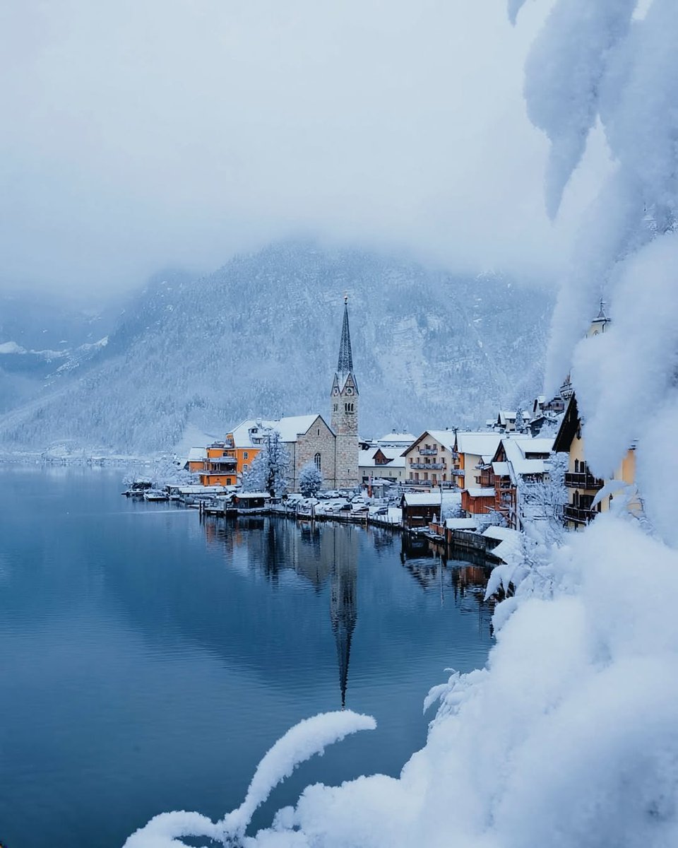 world_tourists_'s tweet photo. 📍Hallstatt, Austria 🇦🇹 https://t.co/MpwAlrLv1Y