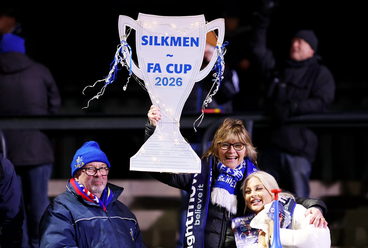 Emirates FA Cup tweet media