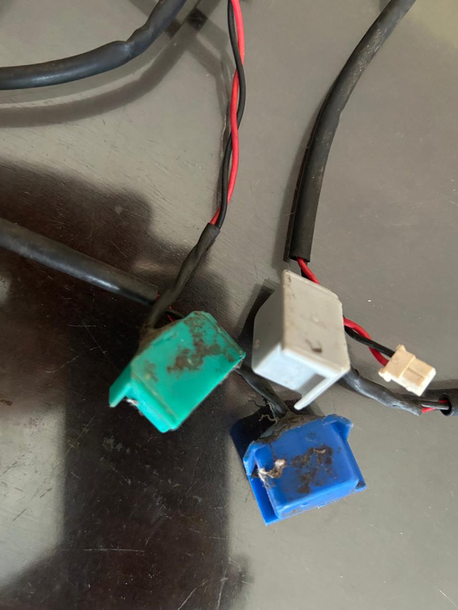 drdsprasad's tweet photo. @EurekaForbes @EurekaForbes @pratikpota Concerned to see customer-service excellence being promoted while my valid AMC. complaint since 02 Feb remains unresolved. Premature failure, recycled spares used, and contradictory responses.Kindly intervene  #CustomerService #ConsumerRights #AMCService https://t.co/23TfgUzF5Z