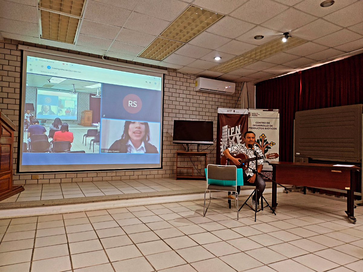 Hoy se llevó a cabo el evento “Fisiología del Afecto: Cinco historias acústicas sobre la ecología del amor”, con la participación de César Sol y la Psic. Oyuki García, explora las emociones, los vínculos y el significado del amor desde una perspectiva consciente y humana