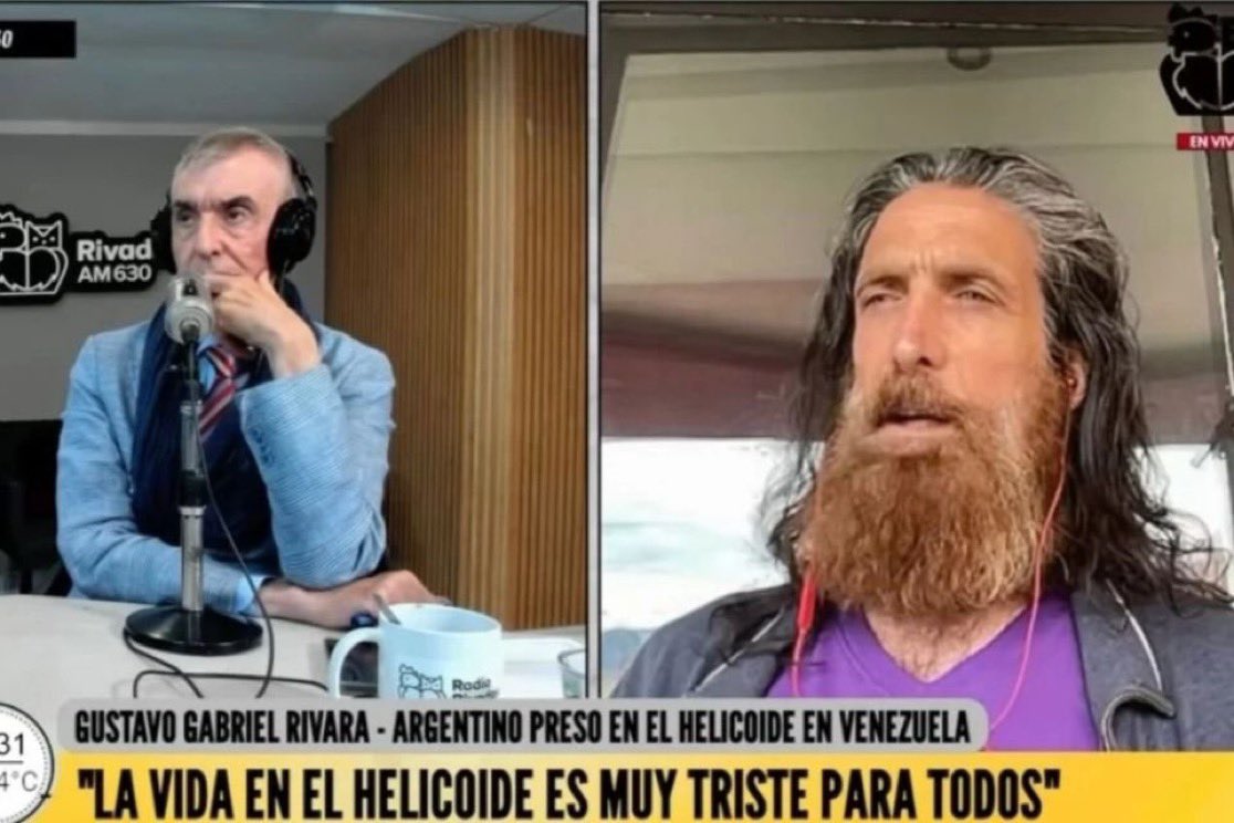 Tras 10 meses de encarcelamiento arbitrario en El Helicoide, el argentino Gustavo Gabriel Rivara fue puesto en libertad y denunció haber permanecido en “un búnker bajo tierra” bajo vigilancia constante, con higiene deficiente y falta de descanso. Según Rivara, su detención