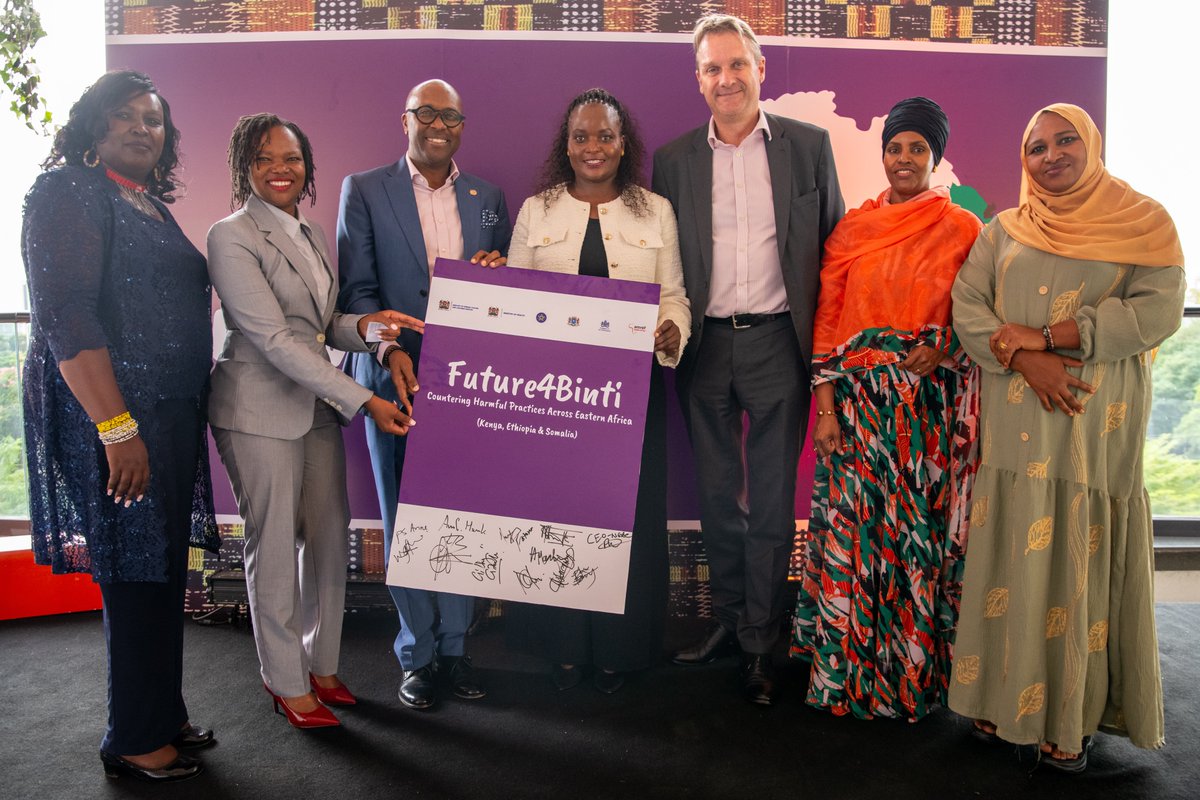 Amref_Kenya's tweet image. The Dutch government is investing €50M (USD 59M) to help protect girls in East Africa from female genital mutilation (FGM) and child marriage.  

Today, together with @PlanGlobal, local organisations (CSOs), and the governments of Kenya, Ethiopia, and Somalia, we launched