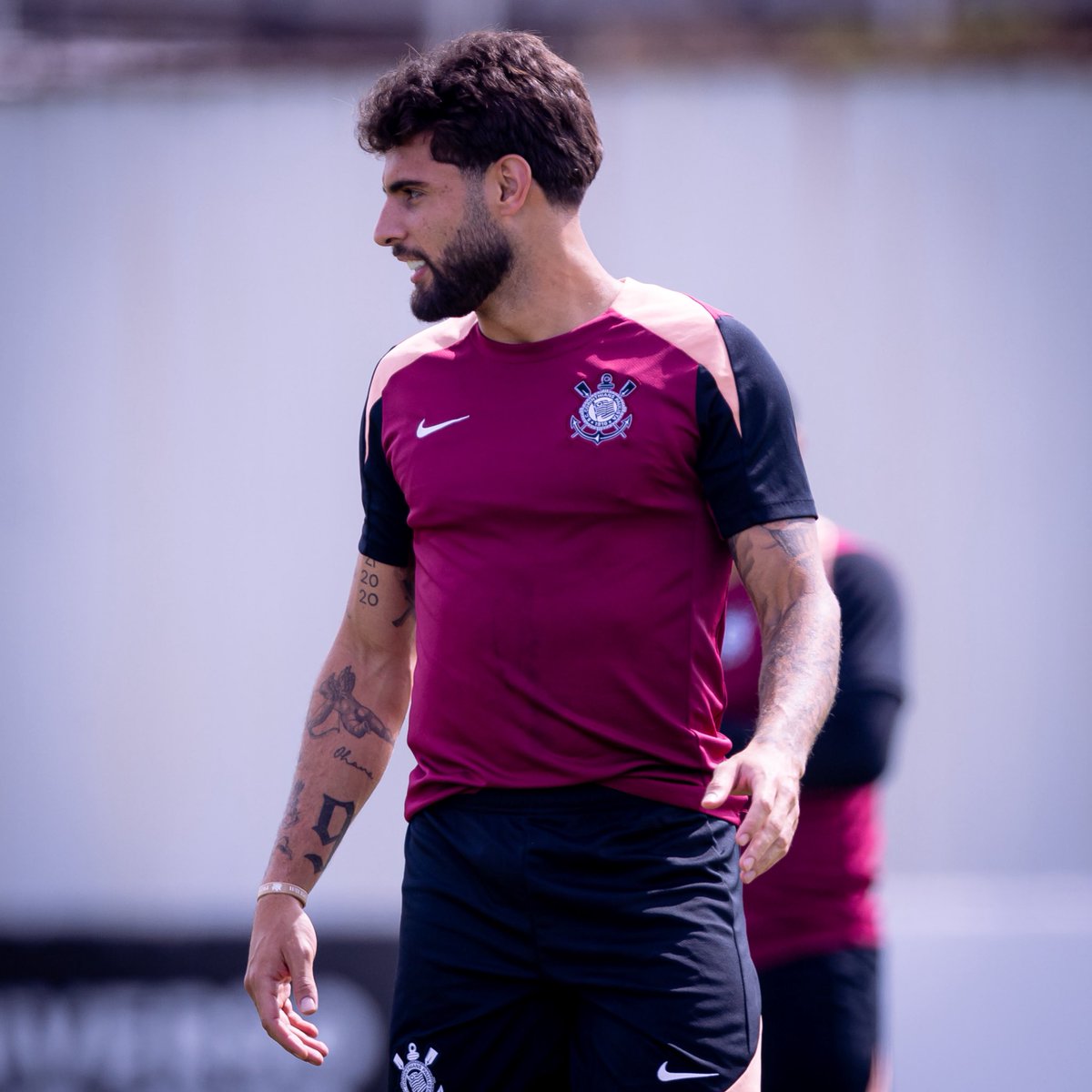 ⚫️⚪️ | INFO DO NEWS: Yuri Alberto solicitou ao departamento médico e de fisioterapia do Corinthians uma programação em três períodos, sendo manhã, tarde e noite, para se recuperar da lesão na coxa.

O atacante deixou claro ao clube que pretende dedicar o tempo que for necessário