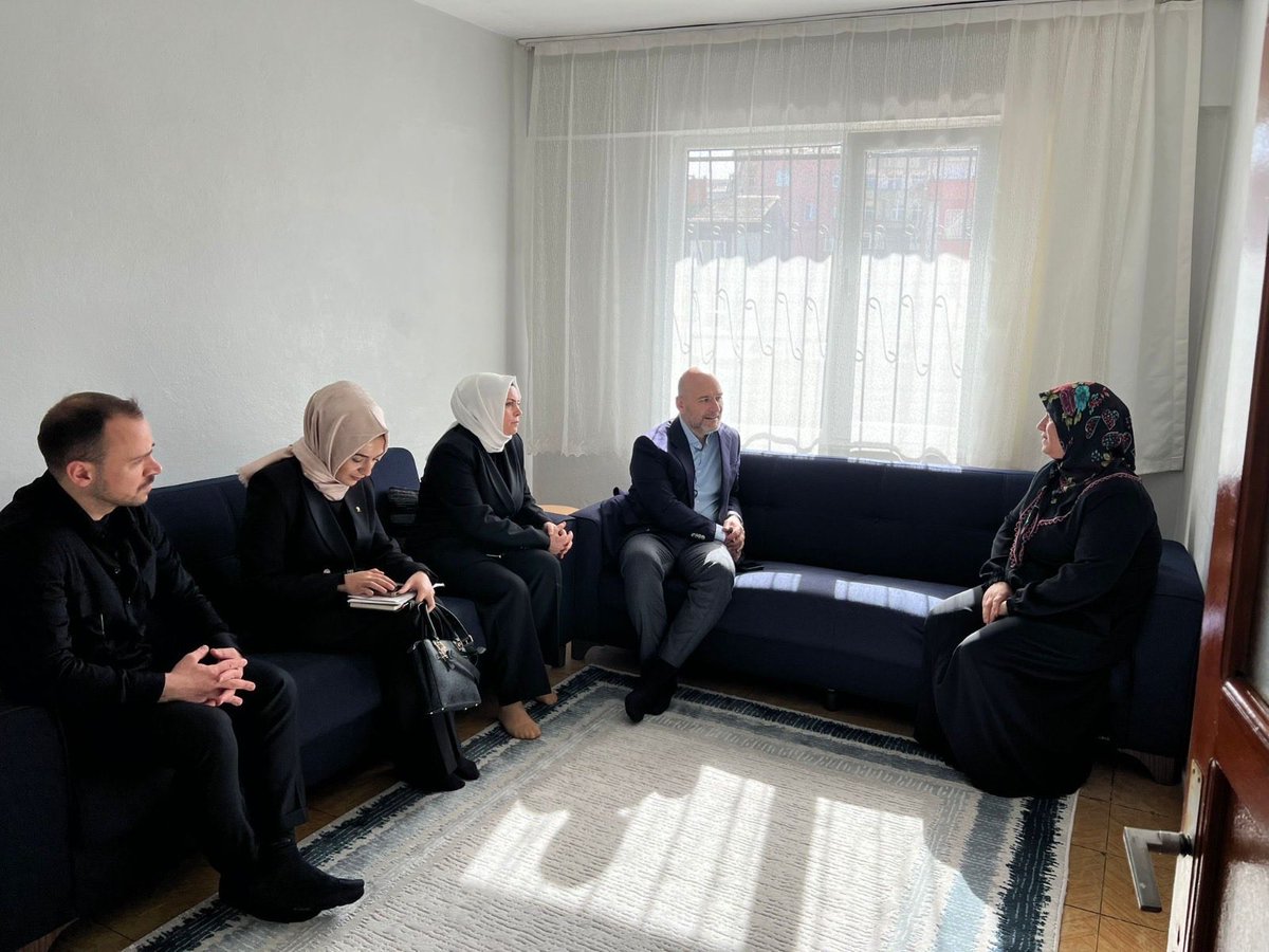 “Bir Olmak Ruhumuzda Var” programımız kapsamında K. Karabekir Mahallemizde; Ecevit, Murat, Arığ,Bayansalduz ve Cengiz ailelerine misafir olan önceki dönem İçişleri Bakanımız Sn. <a href="/suleymansoylu/">Süleyman Soylu</a>’ya destekleri ve katılımlarından dolayı teşekkür ederim.

#HerMahallesiyleGaziosmanpaşa