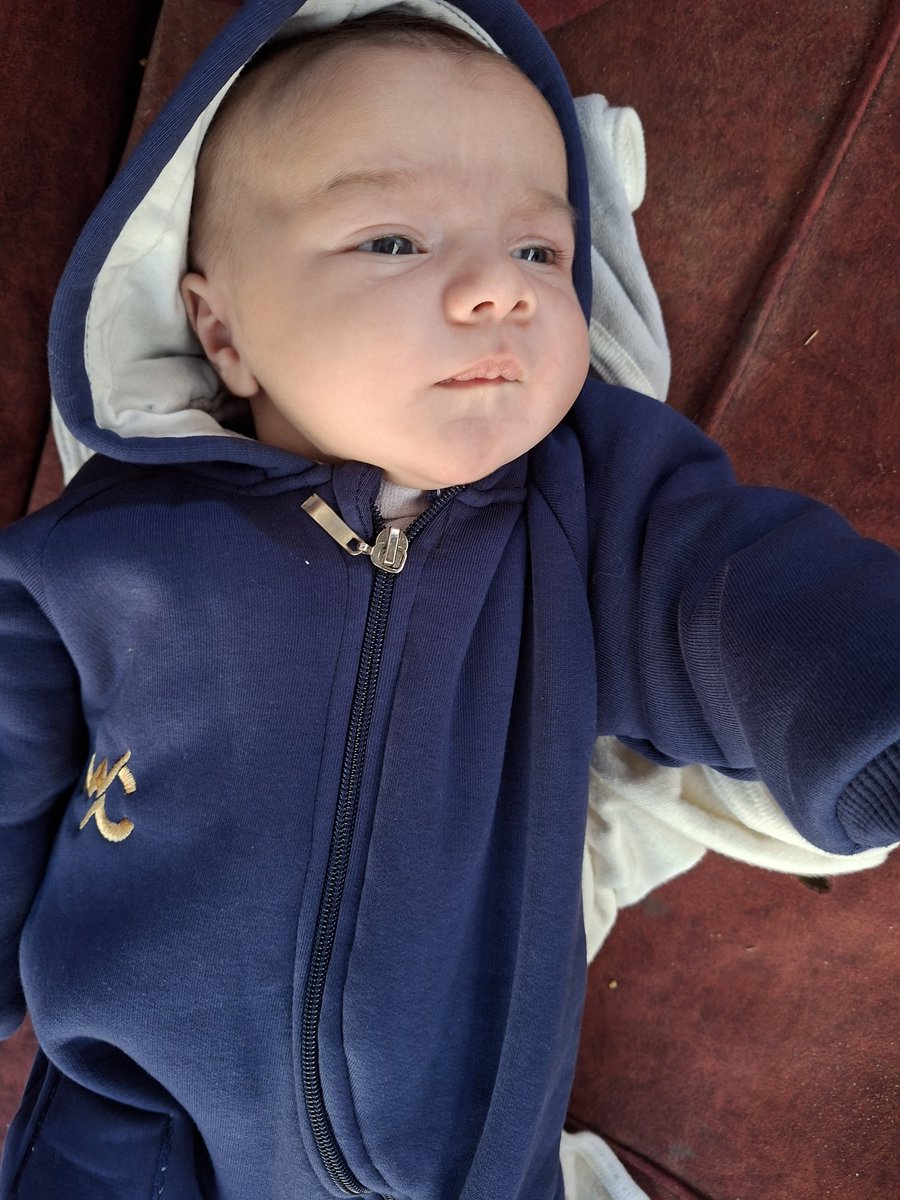 Every passing minute, I stand helpless before my son Kamal, feeling the pain as he lacks even the most basic necessities under the siege imposed on us. No tent, no milk, no warmth… just his fear and cries 💔
Please help us make his voice hear 
👉 [chuffed.org/project/mayarj…]