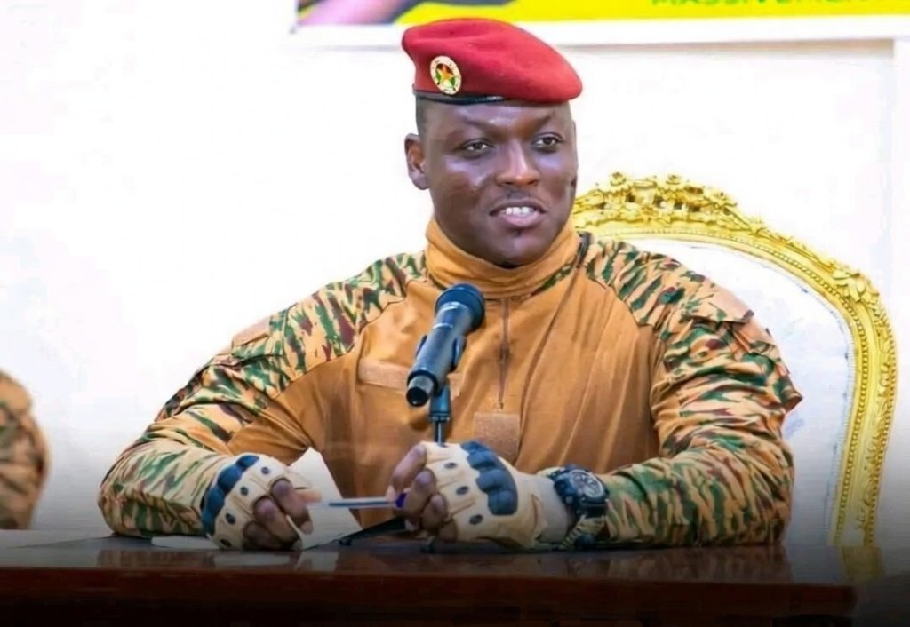 JMNewsNetwork_'s tweet photo. Ibrahim Traoré:

"They label us as the poorest continent in the world, and when we ask them to leave, they refuse. https://t.co/P0VlzyXyAv
